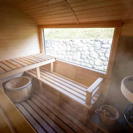 Chalet Nido Di Vetro Zone